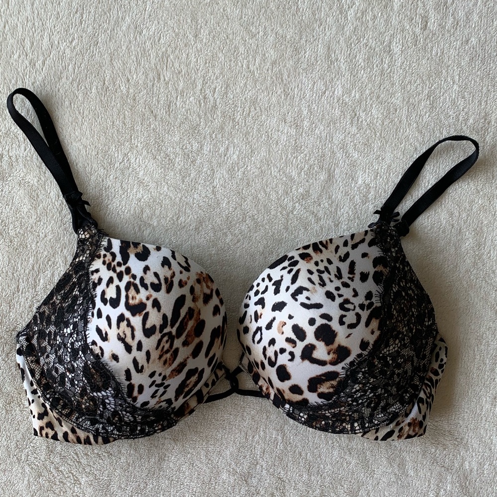 Victoria Secret Push Up Bra 34C
